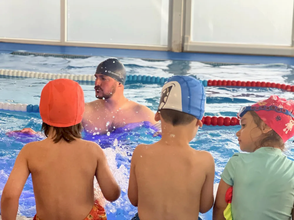 gunesli-cocuk-yuzme-kursu-1